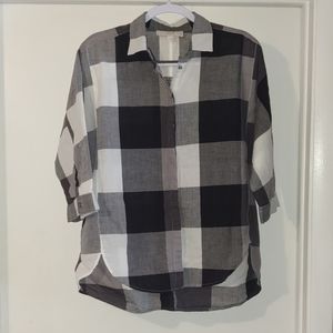 EUC Ann Taylor Loft button down shirt ♥️